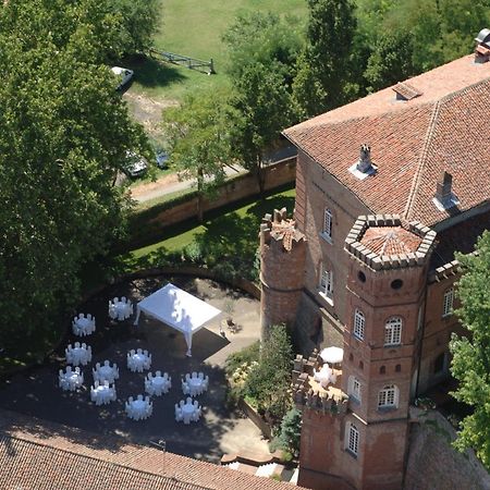 Отель Relais Del Castello Di Oviglio Экстерьер фото