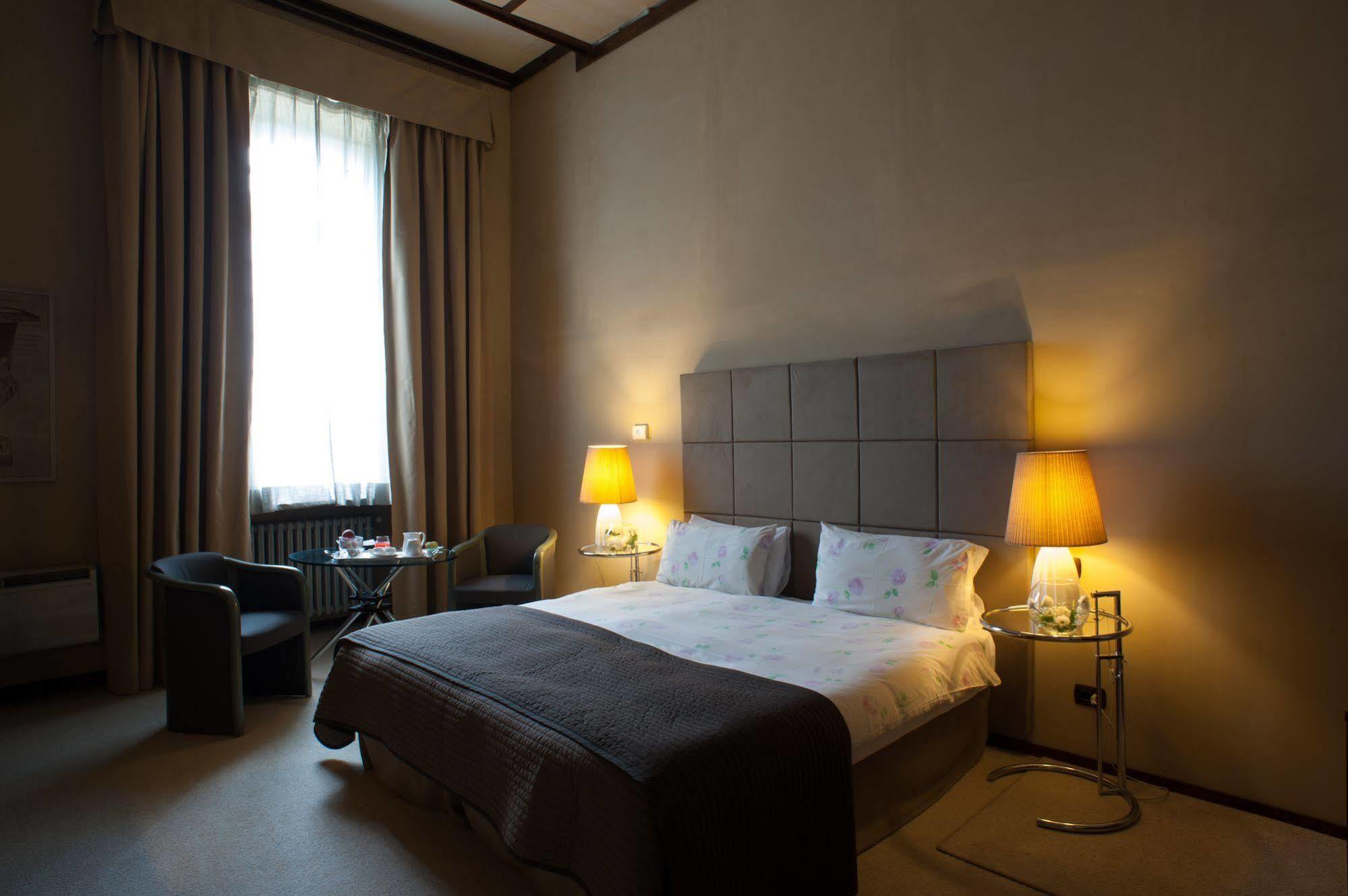 Отель Relais Del Castello Di Oviglio Экстерьер фото