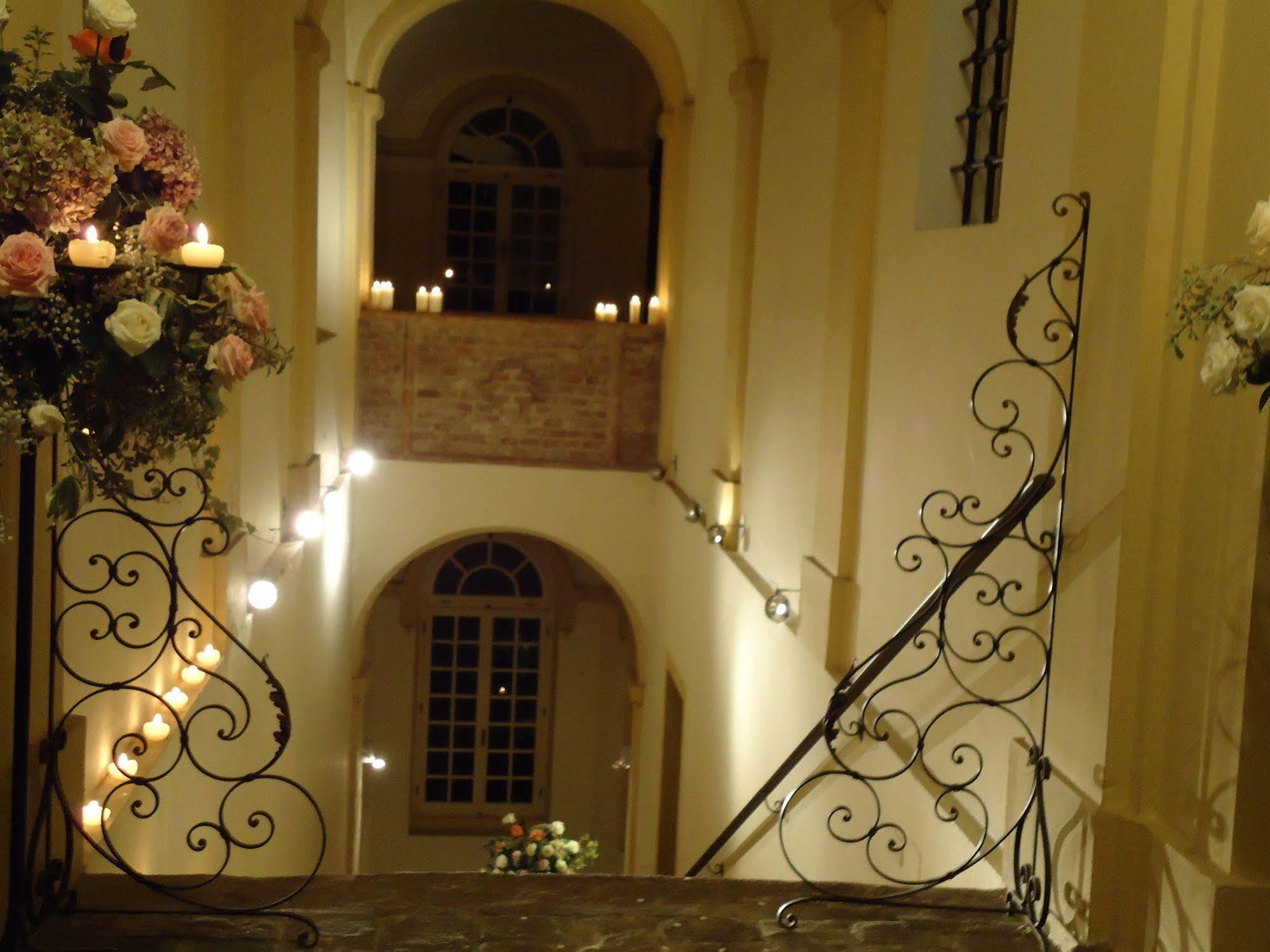 Отель Relais Del Castello Di Oviglio Экстерьер фото